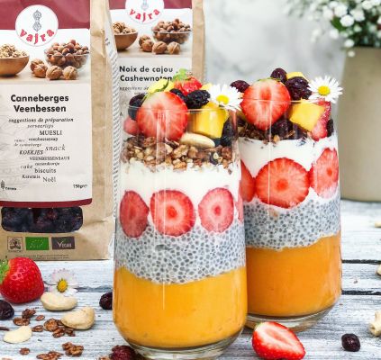Smoothie à la mangue, coco et chia