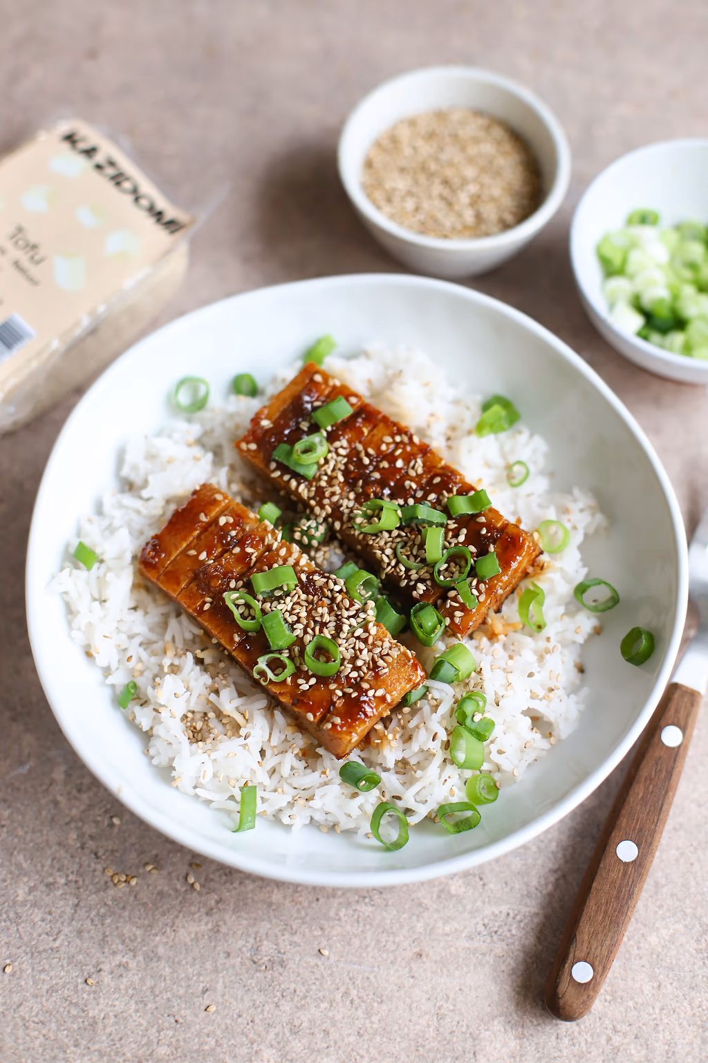 Brochettes de tofu façon barbecue