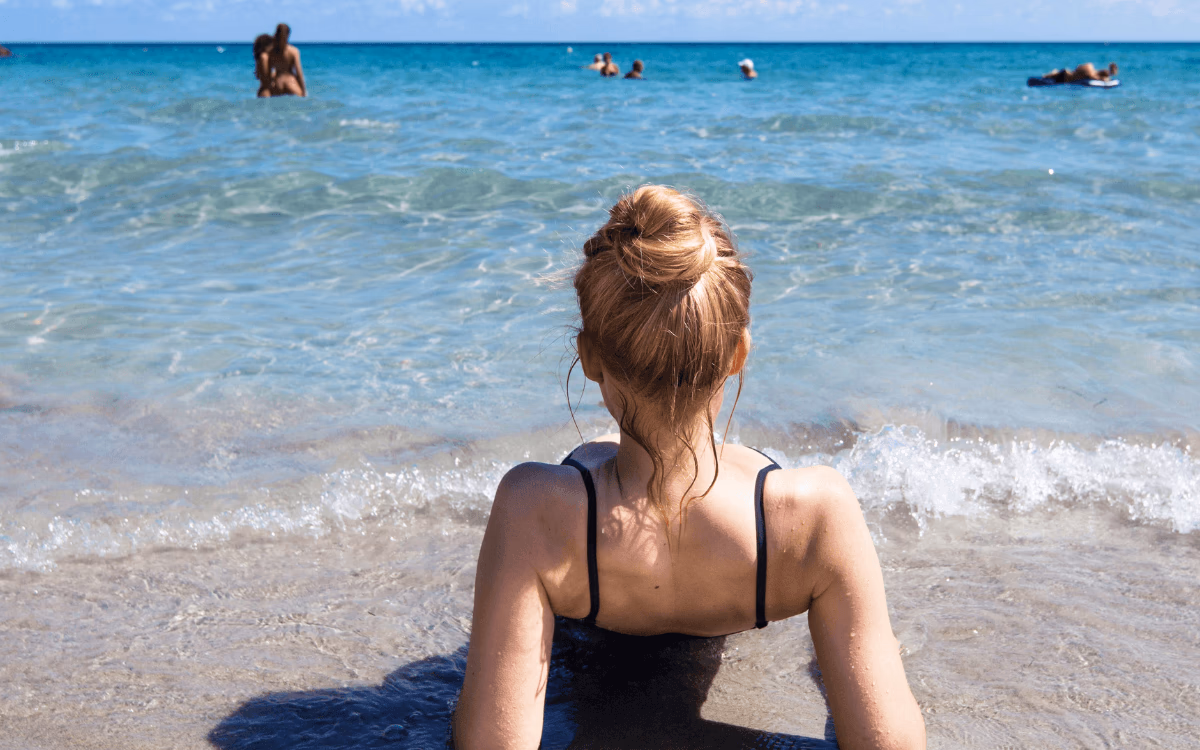 Ventre plat, cellulite, jambes légères : le plan bien-être pour cet été