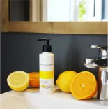 Vitamin C Illuminating Cleansing Gel. 1