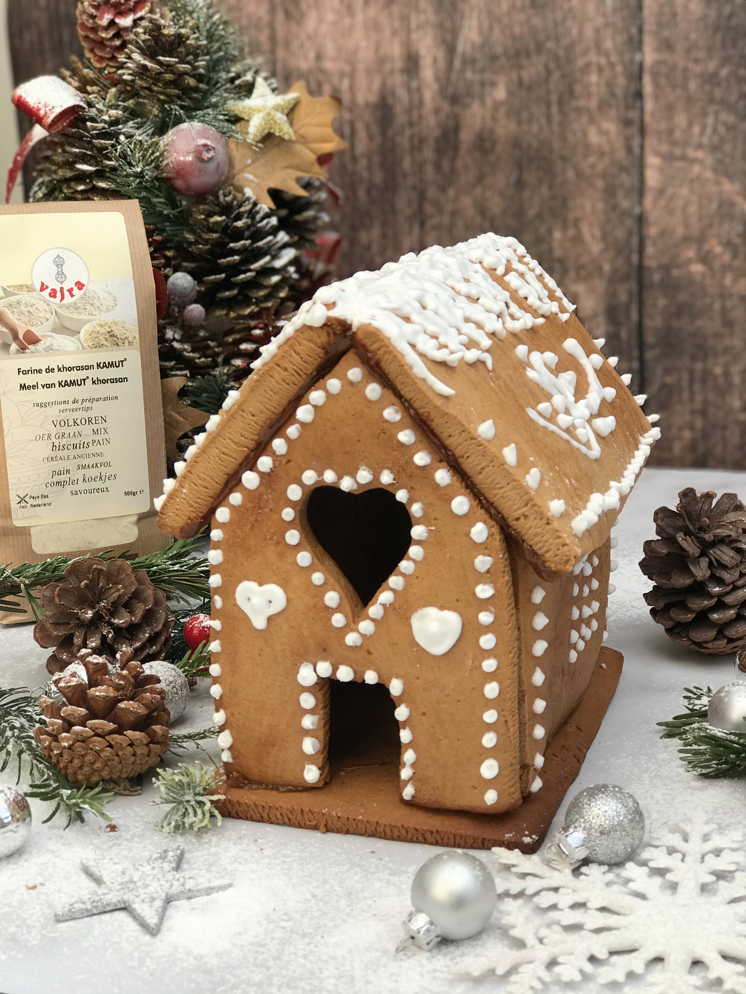 Glaçage ferme pour coller les maisons en pain d'épices - Recette